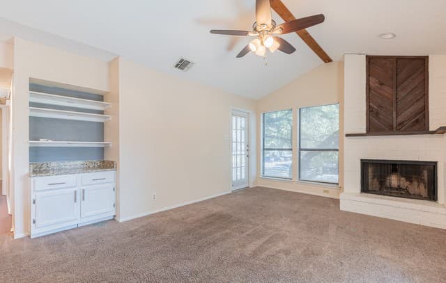 rental at 2542  Babcock Rd Unit D201 in San Antonio, TX — photo 4