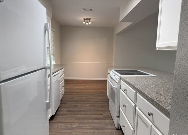 rental at 1256  Cibolo Tr in Universal City, TX — photo 4