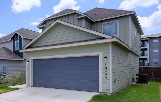 rental at 10234  Melissa Ranch Blvd in San Antonio, TX — photo 3