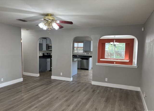 rental at 7152  Still Hollow in San Antonio, TX — photo 5