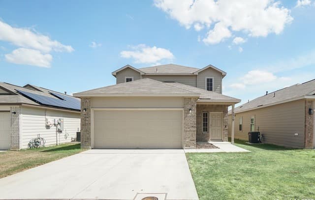 rental at 5510  Daniel in St Hedwig, TX — photo 1