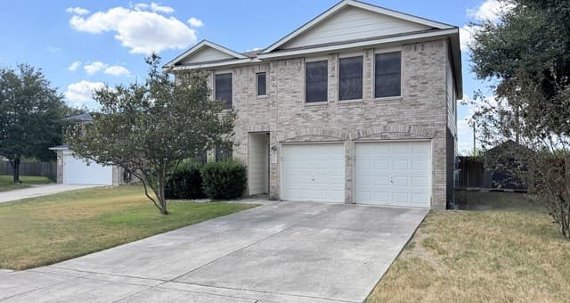 rental at 7911  Hoosier Park in Selma, TX — photo 1