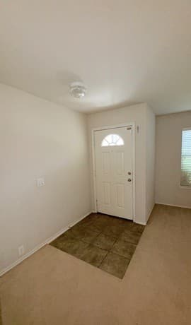 rental at 7911  Hoosier Park in Selma, TX — photo 3