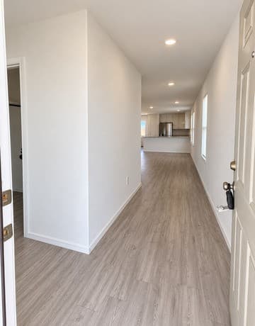 rental at 11787  Field Briar in Converse, TX — photo 4