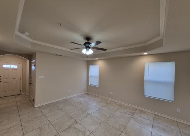 rental at 6422  Marcel Way Unit 104 in San Antonio, TX — photo 3