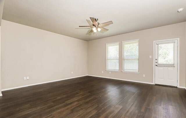 rental at 5934  Ivans Farm in San Antonio, TX — photo 4