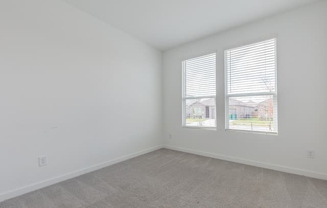 rental at 9415  Dassler Spgs in Converse, TX — photo 5