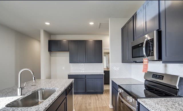 rental at 2530  Dry Moss Way in San Antonio, TX — photo 5