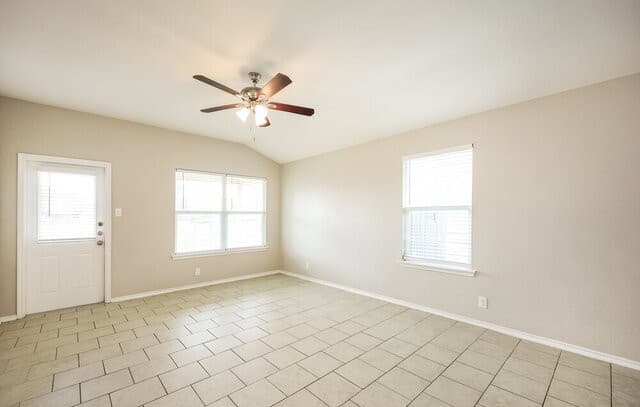 rental at 15130  Cinnamon Teal in San Antonio, TX — photo 5