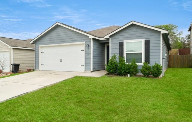 rental at 3923  Southton Vw in San Antonio, TX — photo 2