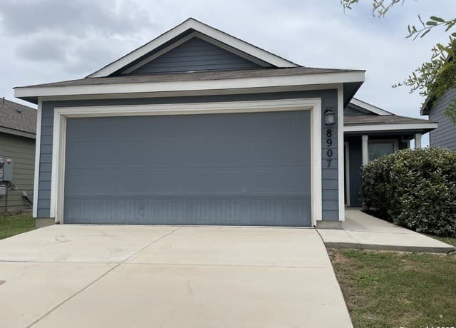 rental at 8907  Lamus Wheel in San Antonio, TX — photo 1