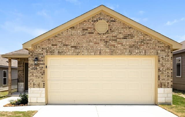 rental at 3325 Muenster Ave in New Braunfels TX