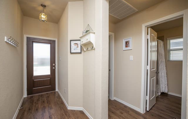 rental at 2934  Meadow Rdg in New Braunfels, TX — photo 4