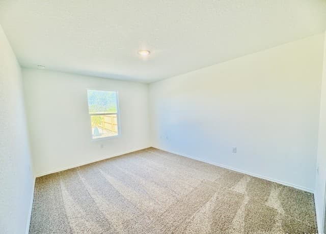 rental at 11638  Existing Run in Von Ormy, TX — photo 4