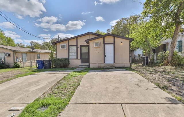rental at 1418  Avant Unit 2 in San Antonio, TX — photo 1