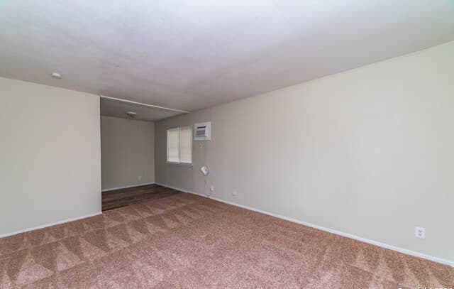 rental at 7131  Glen Ter Unit 1 in San Antonio, TX — photo 4