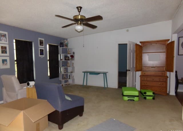 rental at 1126  Garraty Rd in San Antonio, TX — photo 4