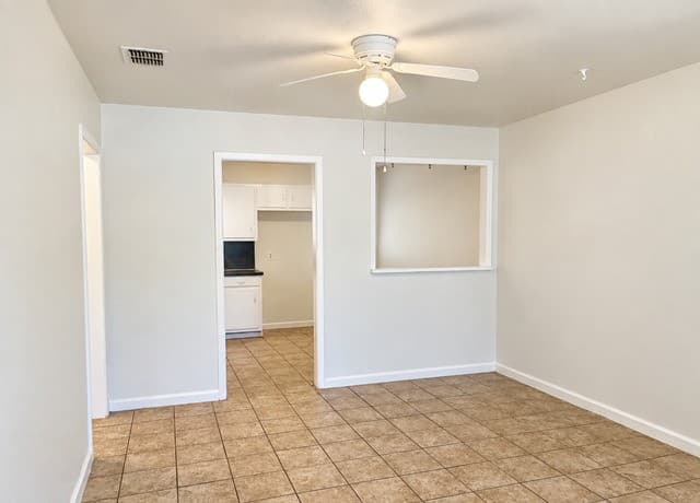 rental at 766  Edgebrook Ln in San Antonio, TX — photo 5