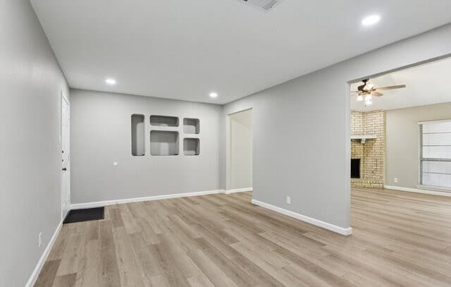 rental at 11815  Broadwood St in San Antonio, TX — photo 4