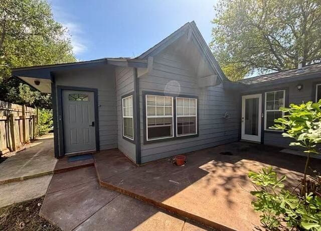 rental at 6810 Enchanted Springs Dr in San Antonio TX