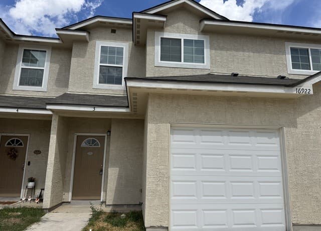 rental at 16922  Dancing Ava Unit 3 in Selma, TX — photo 1
