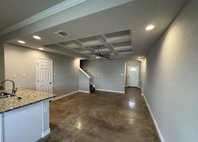 rental at 16922  Dancing Ava Unit 3 in Selma, TX — photo 4
