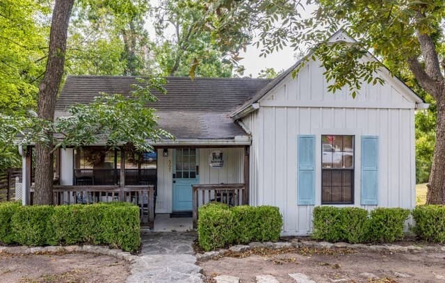 rental at 507 W San Antonio in Boerne, TX — photo 1