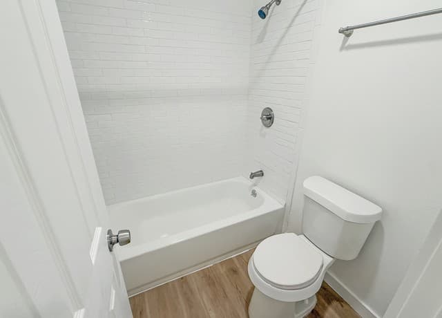 rental at 228  Melliff Dr in San Antonio, TX — photo 4