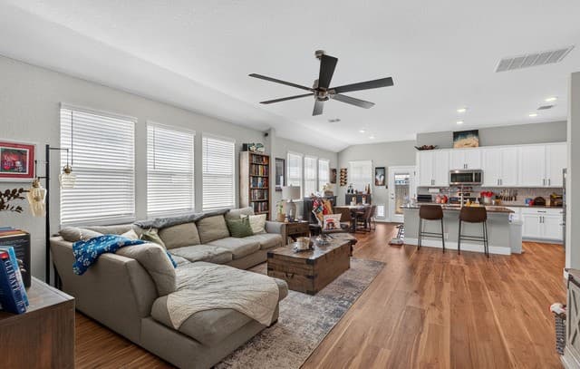 rental at 1857 Shepherd Path in New Braunfels TX
