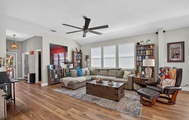 rental at 1857  Shepherd Path in New Braunfels, TX — photo 3