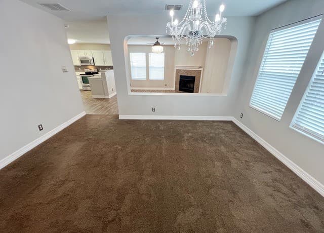 rental at 5803  Bronco Way in San Antonio, TX — photo 5