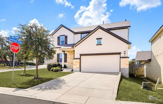 rental at 5842  Pin Pt in San Antonio, TX — photo 1
