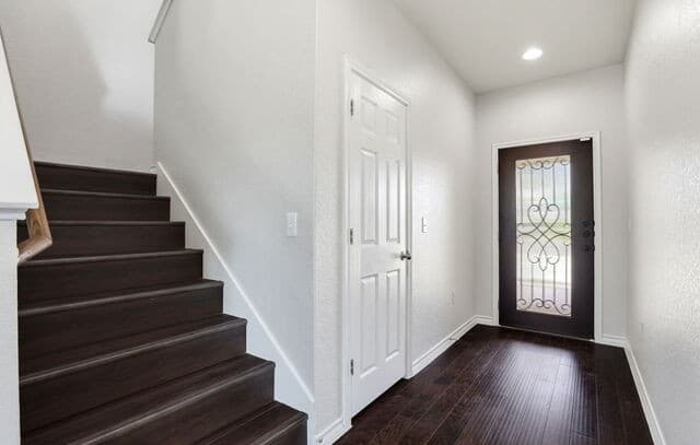 rental at 5842  Pin Pt in San Antonio, TX — photo 3