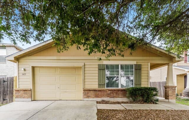 rental at 3415  Calico Cor in San Antonio, TX — photo 1