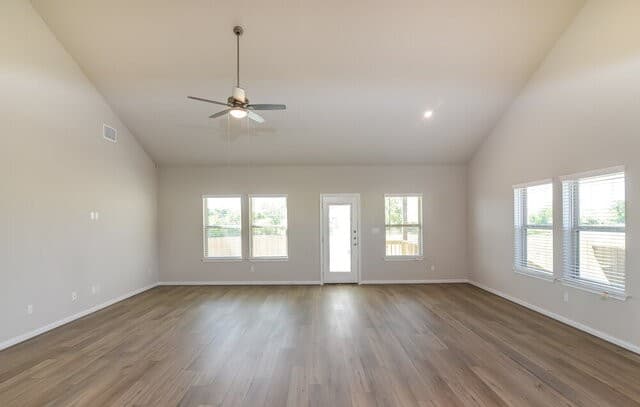 rental at 304  Shelton Pass in Cibolo, TX — photo 4