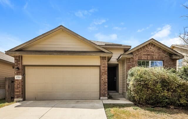 rental at 1711  Emerald Edge in San Antonio TX