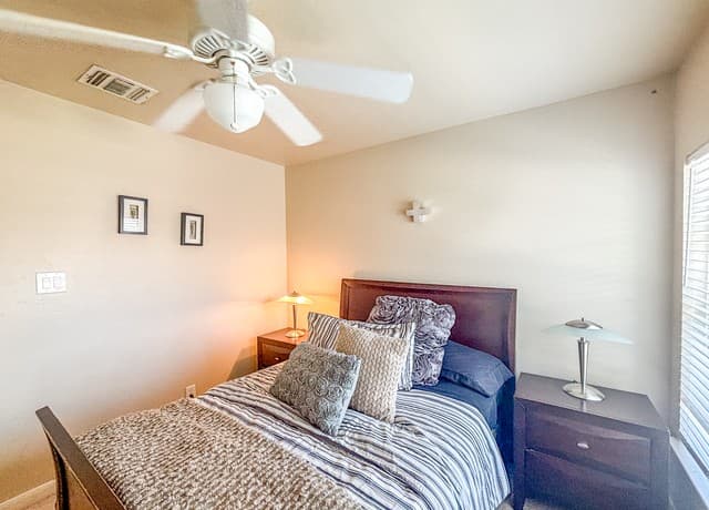 rental at 147  Chapel Hill Circle, in San Antonio, TX — photo 5