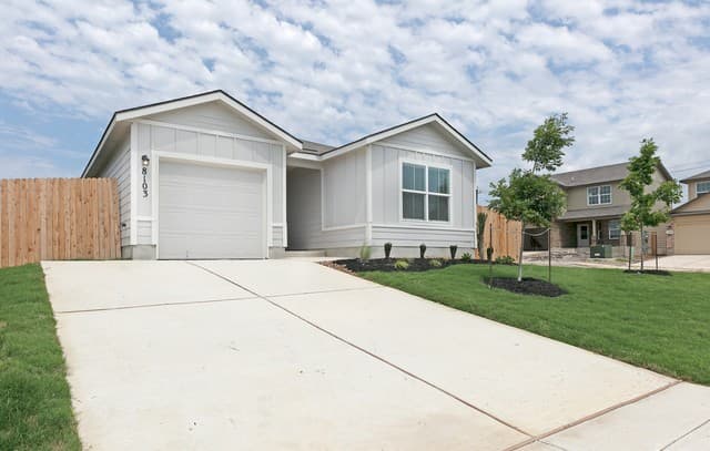 rental at 8103  Autares Glade in San Antonio, TX — photo 1