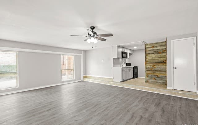 rental at 5834  Winding Ridge Unit 1 in Windcrest, TX — photo 1
