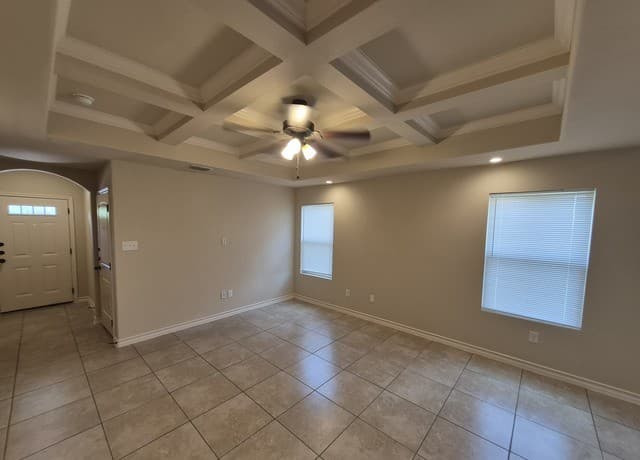 rental at 6022  Jax Way Unit 101 in San Antonio, TX — photo 3