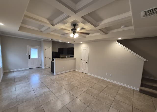 rental at 6022  Jax Way Unit 101 in San Antonio, TX — photo 5