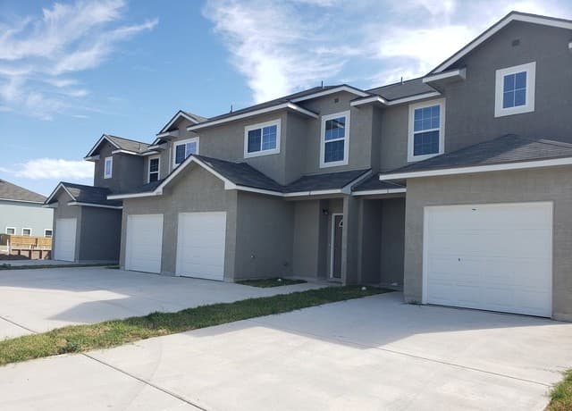 rental at 16917  Showdown Path Unit 102 in Selma, TX — photo 1
