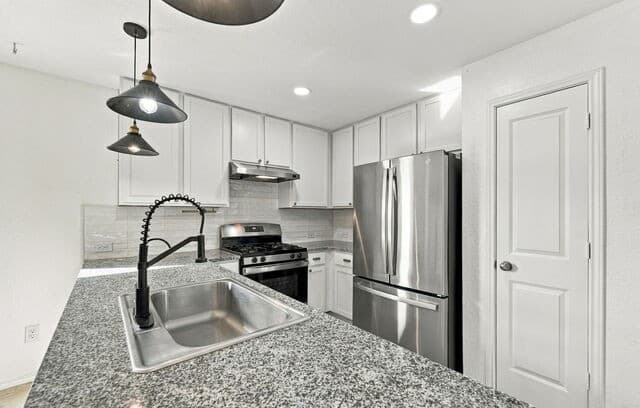rental at 9599  Littleton Grist in San Antonio, TX — photo 3