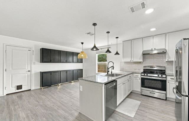 rental at 9599  Littleton Grist in San Antonio, TX — photo 4