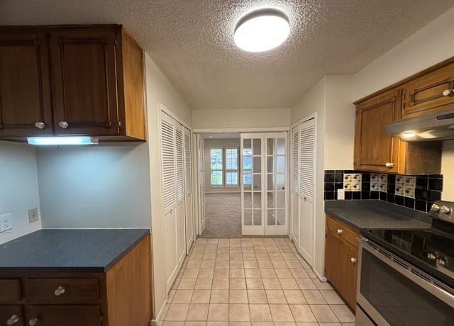 rental at 11119  Whisper Valley St in San Antonio, TX — photo 5