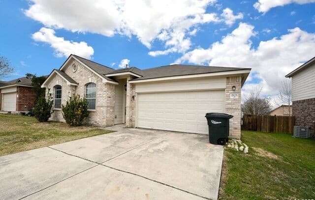 rental at 2123  Belvedere Ct in New Braunfels, TX — photo 2