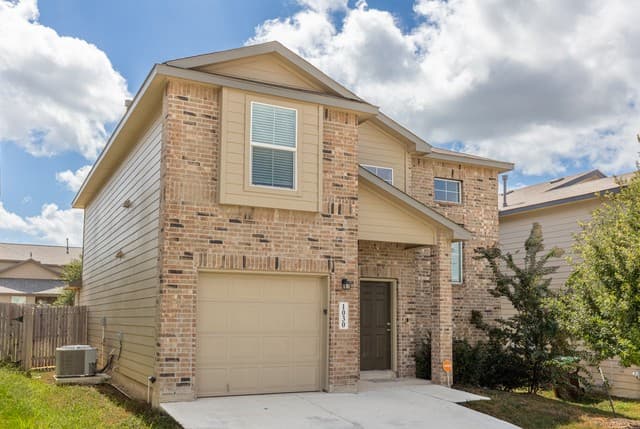 rental at 1030  Andean Emerald in San Antonio, TX — photo 2