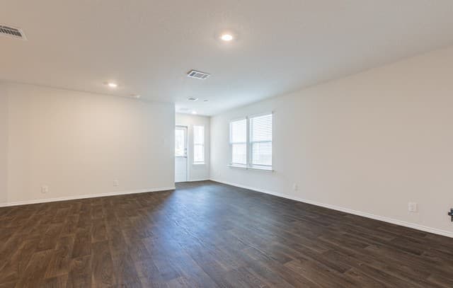 rental at 1030  Andean Emerald in San Antonio, TX — photo 4