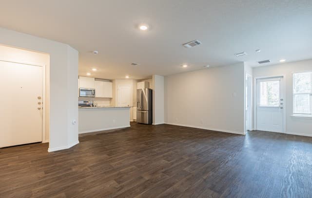 rental at 1030  Andean Emerald in San Antonio, TX — photo 5