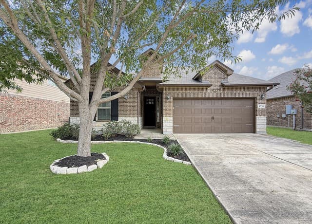 rental at 8720  Indian Blf in Converse, TX — photo 3